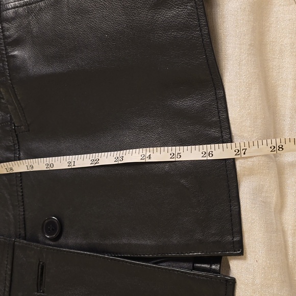 Clio Black Leather Jacket - Picture 13 of 14